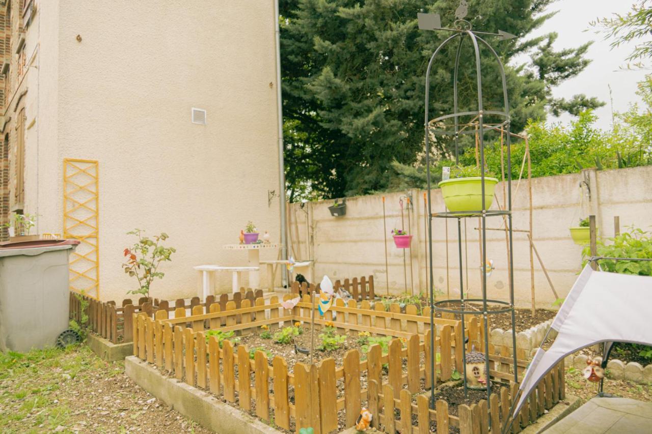Appartement Cozy Avec Stationnement Gratuit Saint-André-les-Vergers Eksteriør bilde