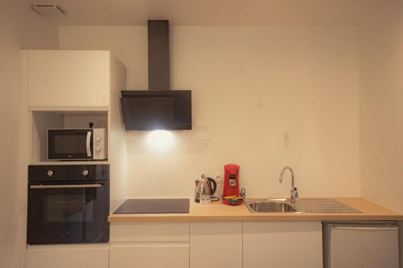 Appartement Cozy Avec Stationnement Gratuit Saint-André-les-Vergers Eksteriør bilde